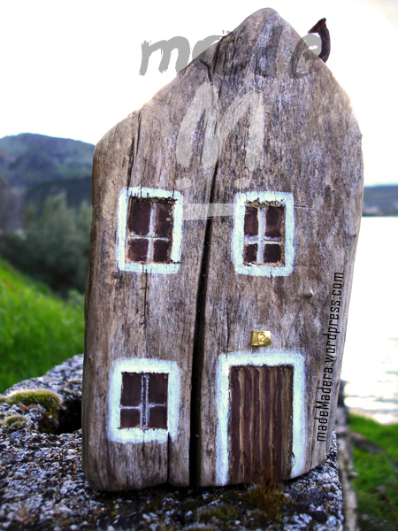 casa madera, pallets,wood recycled, rustic, recycle,hand made,wood house,wood slices,rodajas de madera, tree slices,rustic wedding tree slice,bois recycle,driftwood,manualidades,artesania,wood art